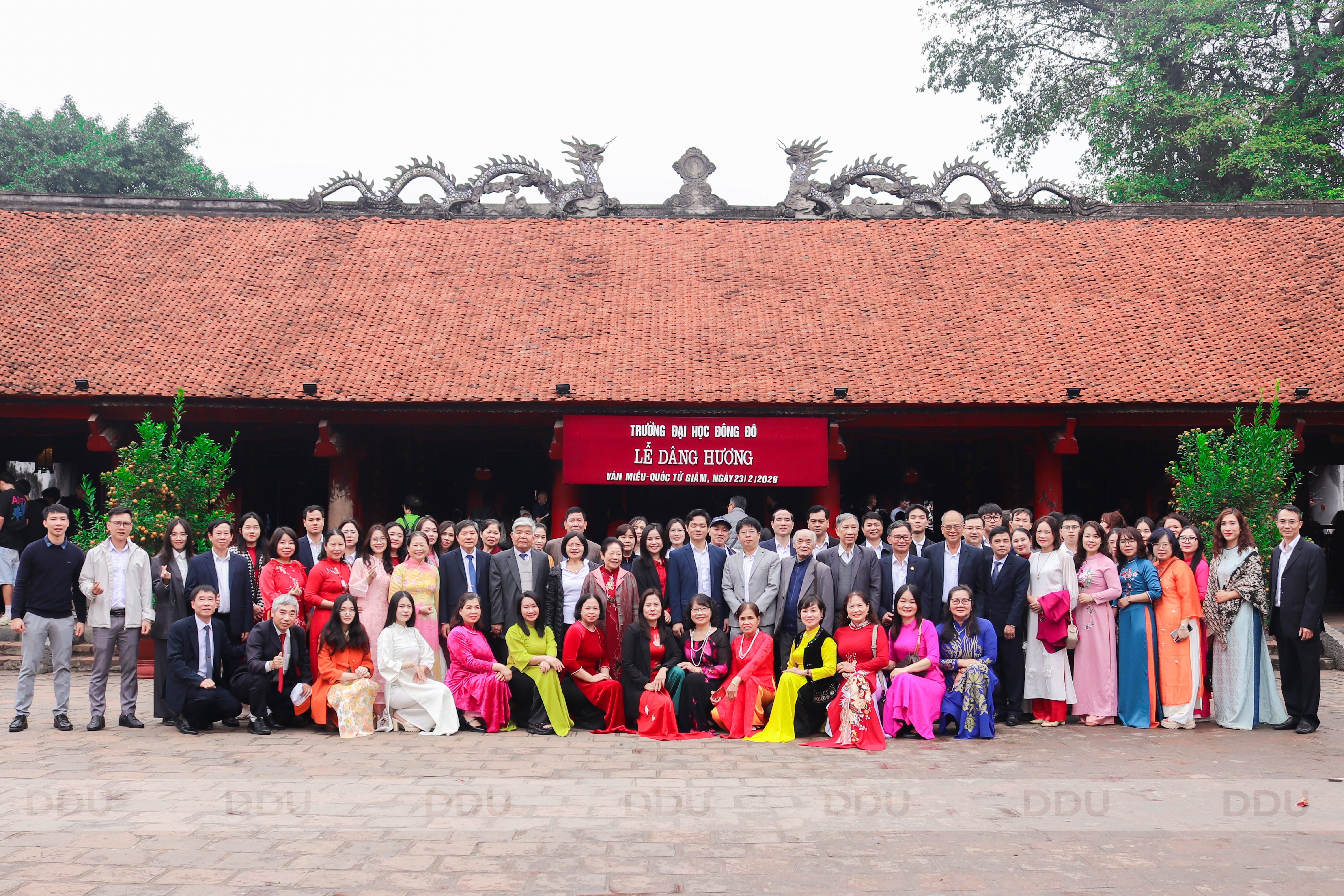 Trường Đại học Đông Đô tổ chức Lễ dâng hương đầu Xuân tại Văn Miếu - Quốc Tử Giám