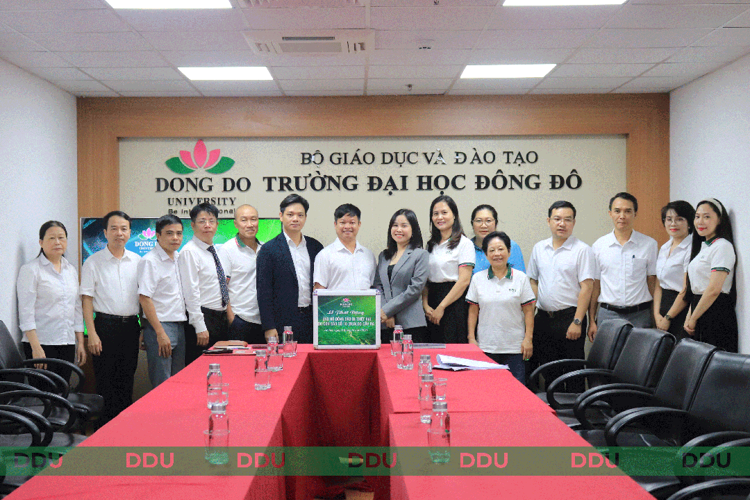 Trường Đại học Đông Đô chia sẻ cùng đồng bào Nghệ An bị thiệt hại do bão số 10 (BUALOI)